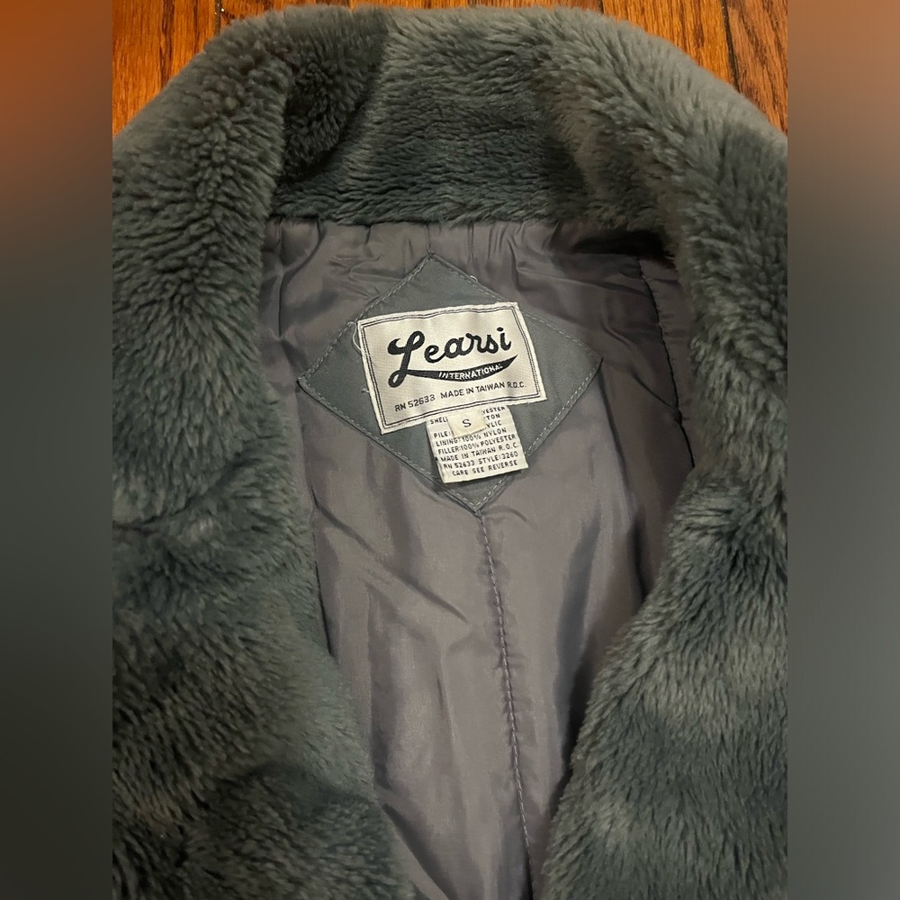Learsi Jacket - Picture 3 of 6
